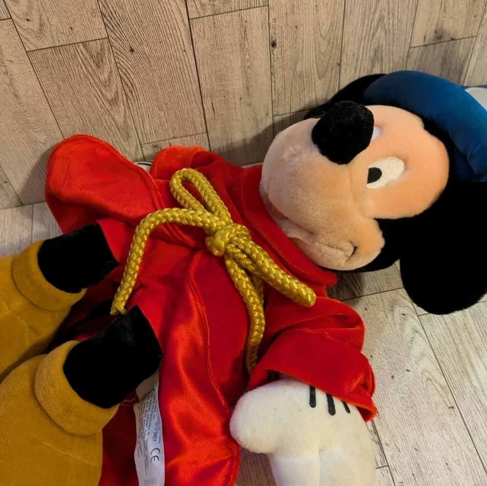 Disney charming mickey